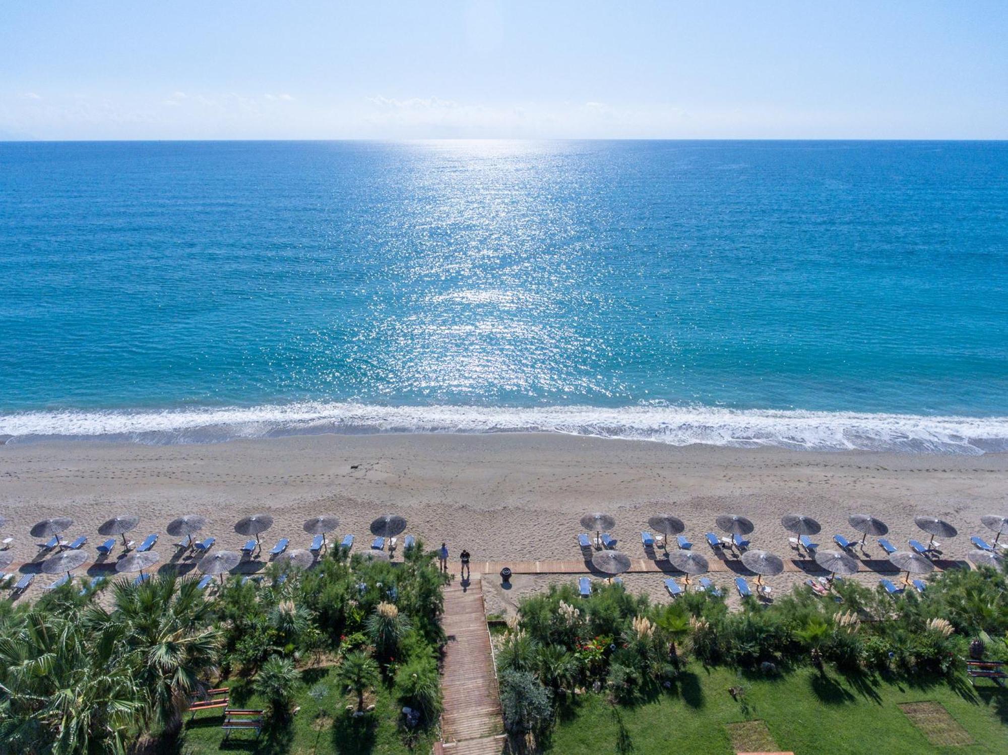 Poseidon Beach Hotel Kastrosikia Exterior foto