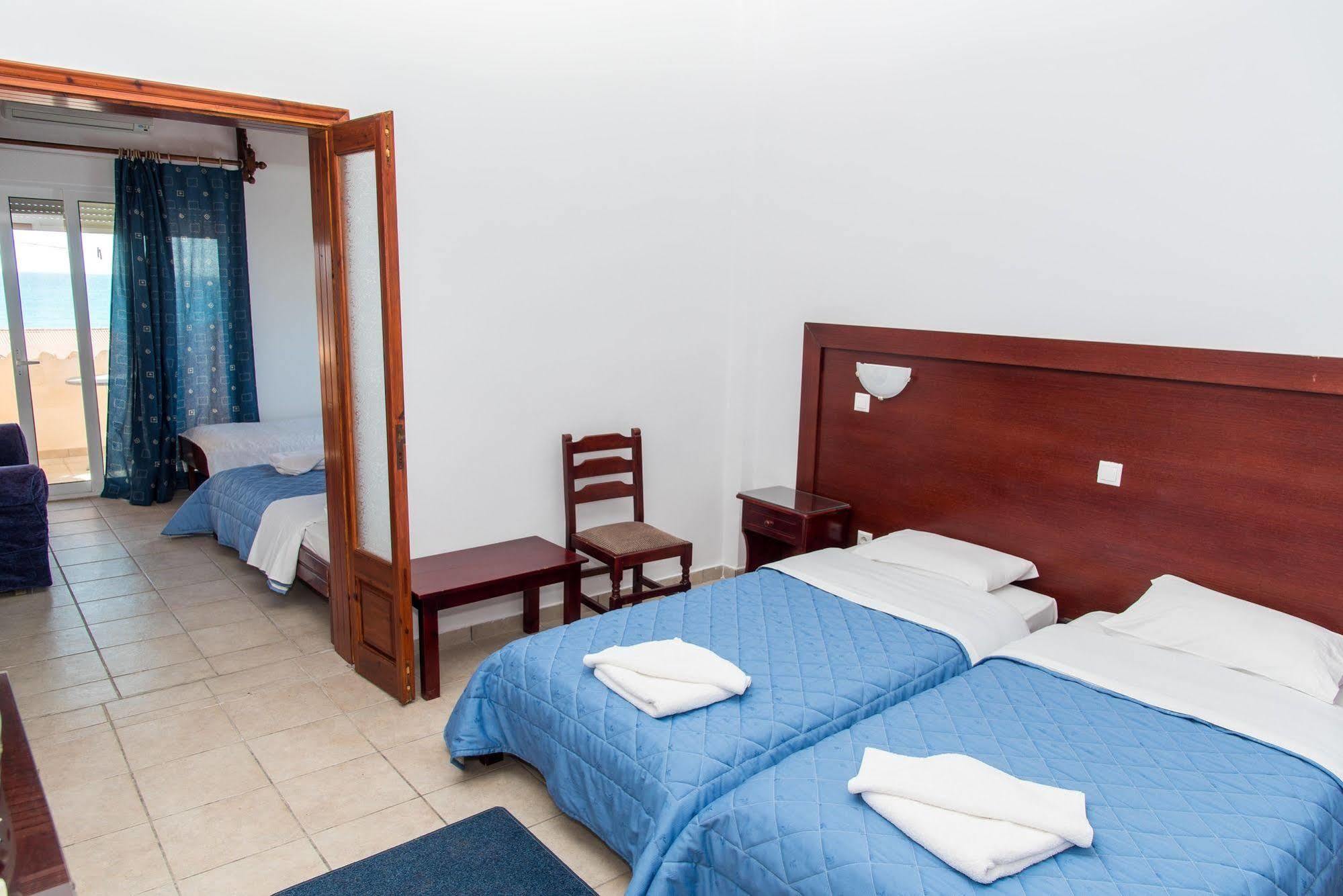 Poseidon Beach Hotel Kastrosikia Exterior foto