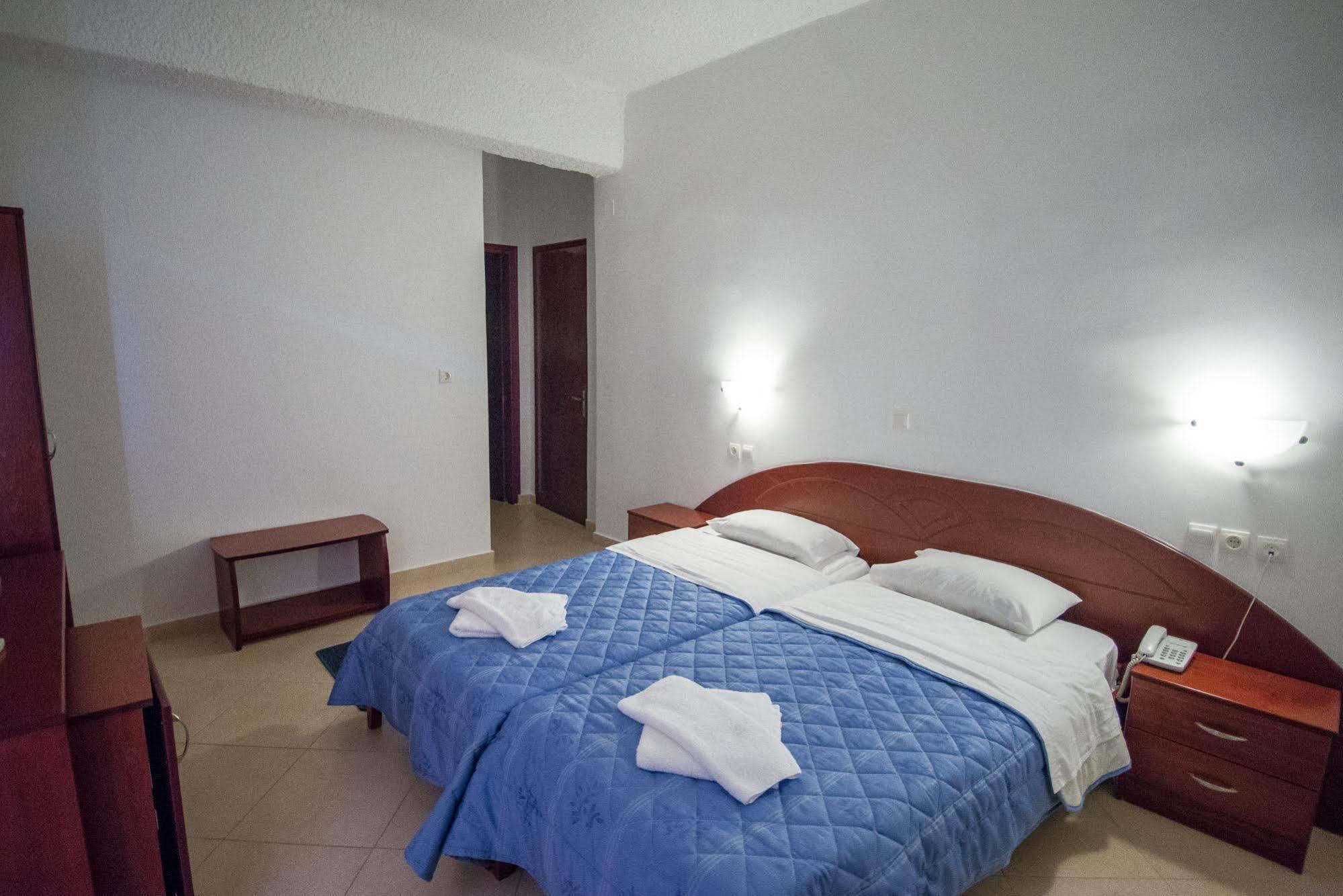 Poseidon Beach Hotel Kastrosikia Exterior foto